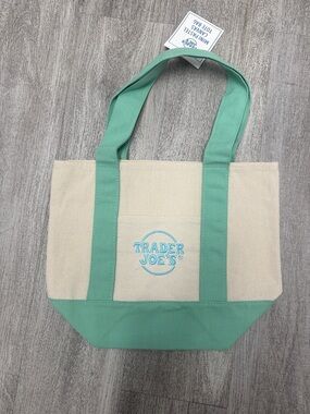 Trader Joe's Mini Canvas Tote in Mint and Natural NWT